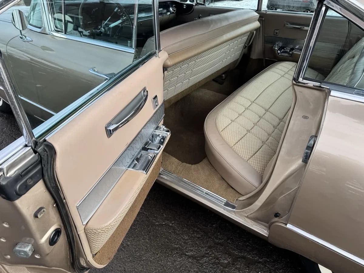 1960 Cadillac DeVille, view