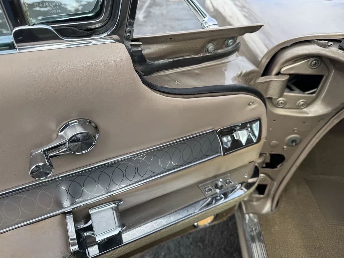 1960 Cadillac DeVille, view