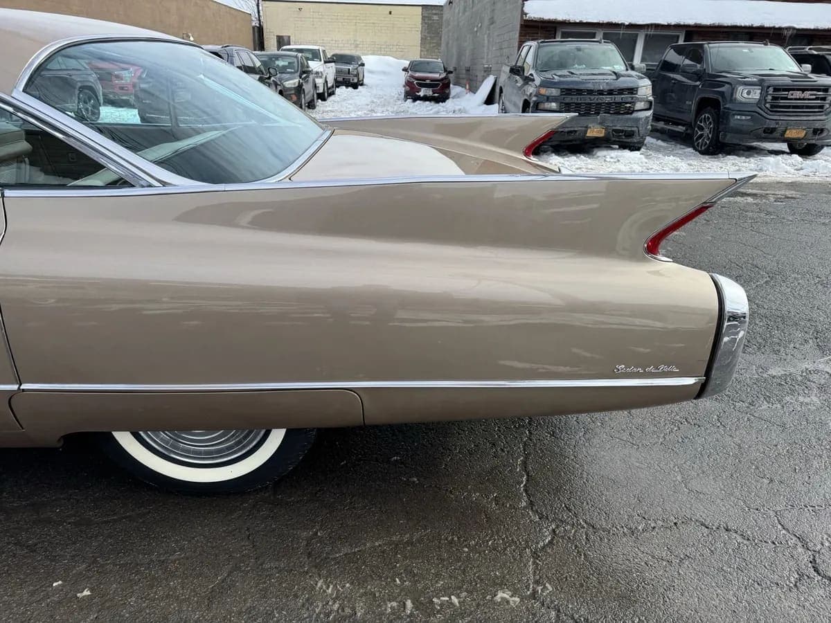 1960 Cadillac DeVille, view