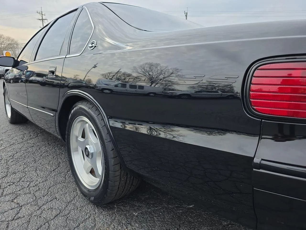 1995 Chevrolet Impala SS, view