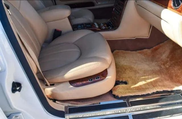 1999 Rolls-Royce Silver Seraph SEDAN, view