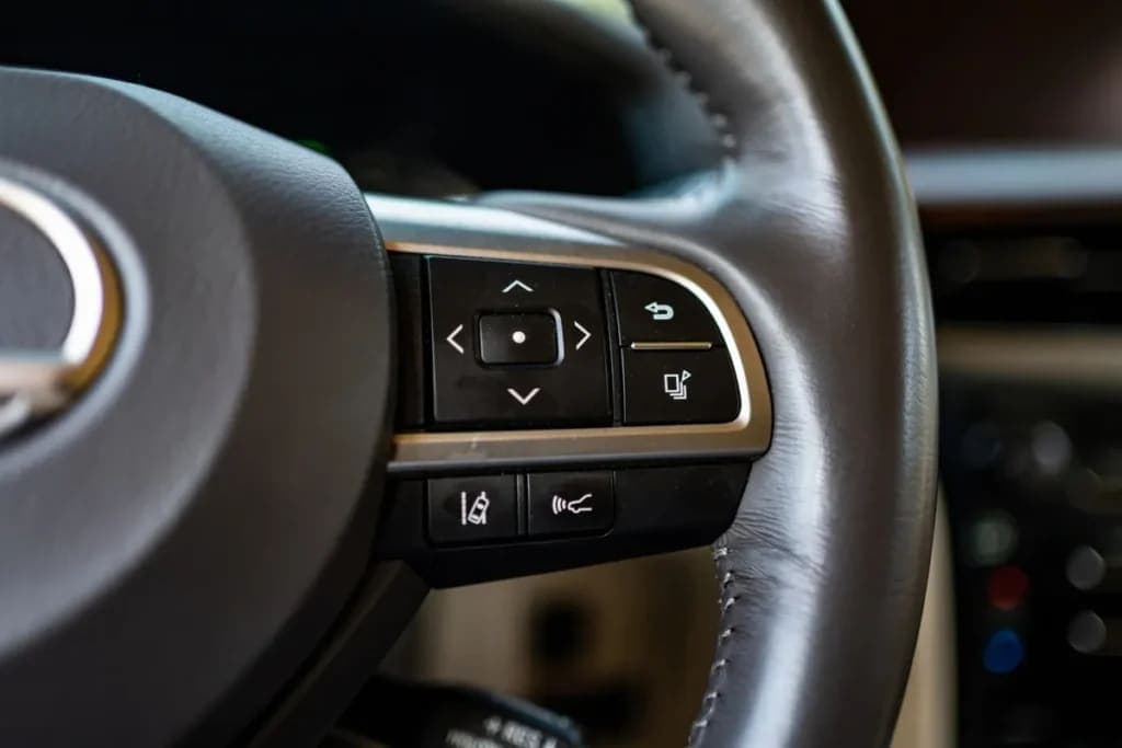 2017 Lexus LX570, view