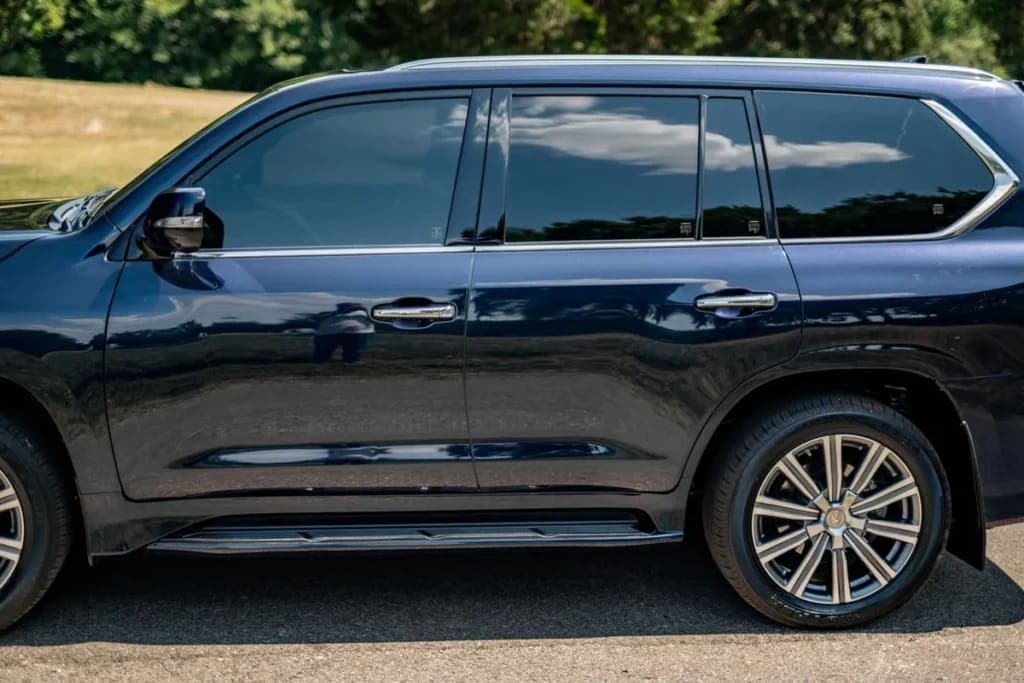 2017 Lexus LX570, view