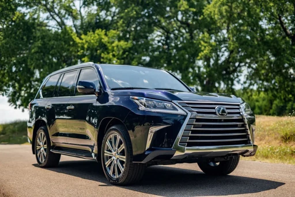 2017 Lexus LX570, view