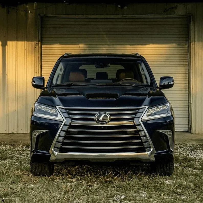 2017 Lexus LX570, view