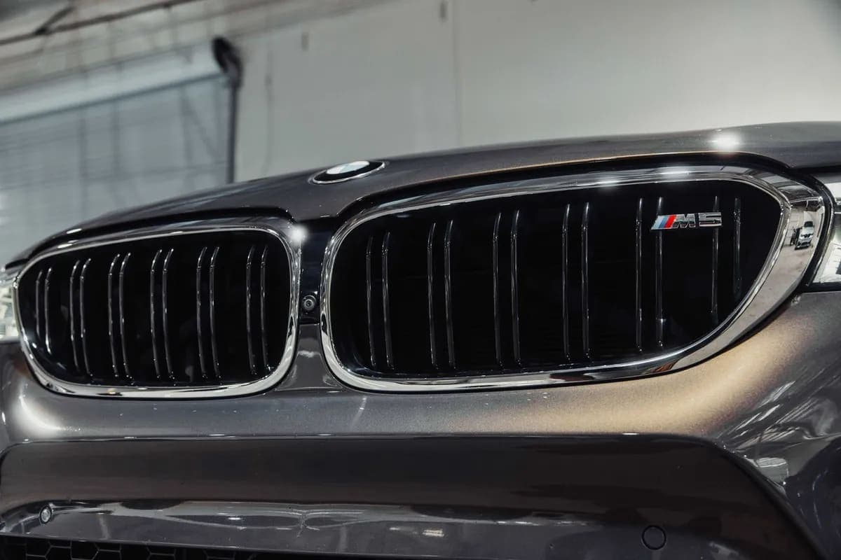 2018 BMW M5 SEDAN 4D, view