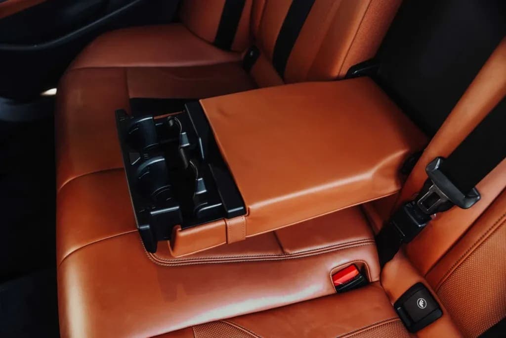 2018 BMW M5 SEDAN 4D, view