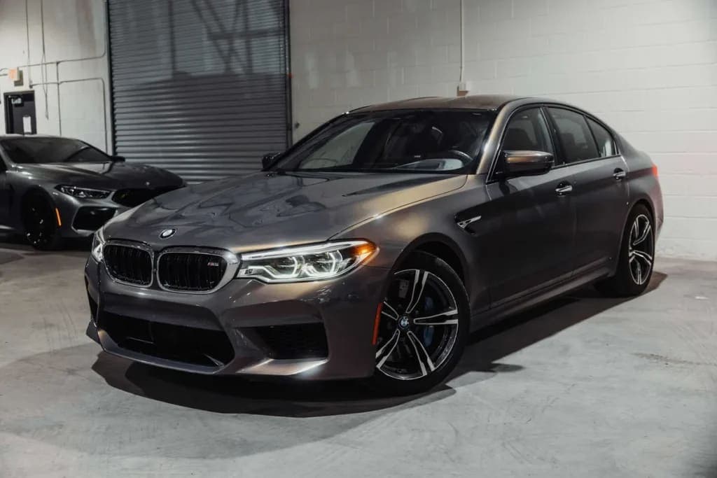 2018 BMW M5 SEDAN 4D, view