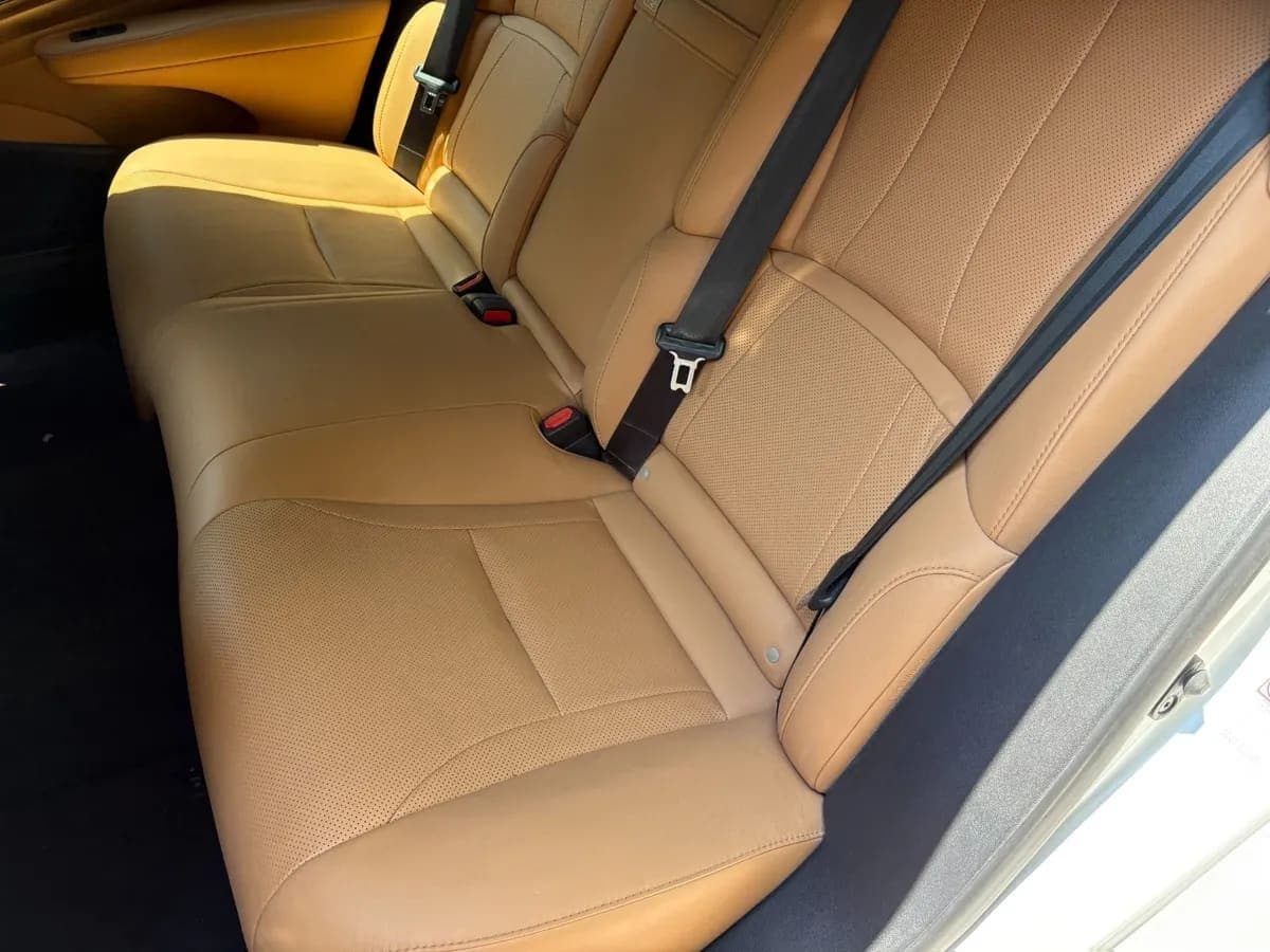 2021 Lexus LS 500 BASE, view