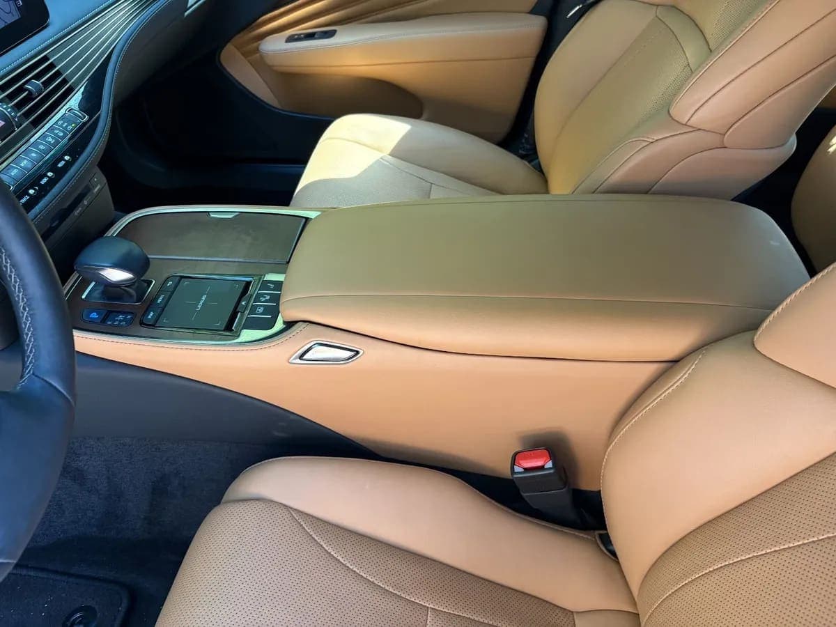 2021 Lexus LS 500 BASE, view
