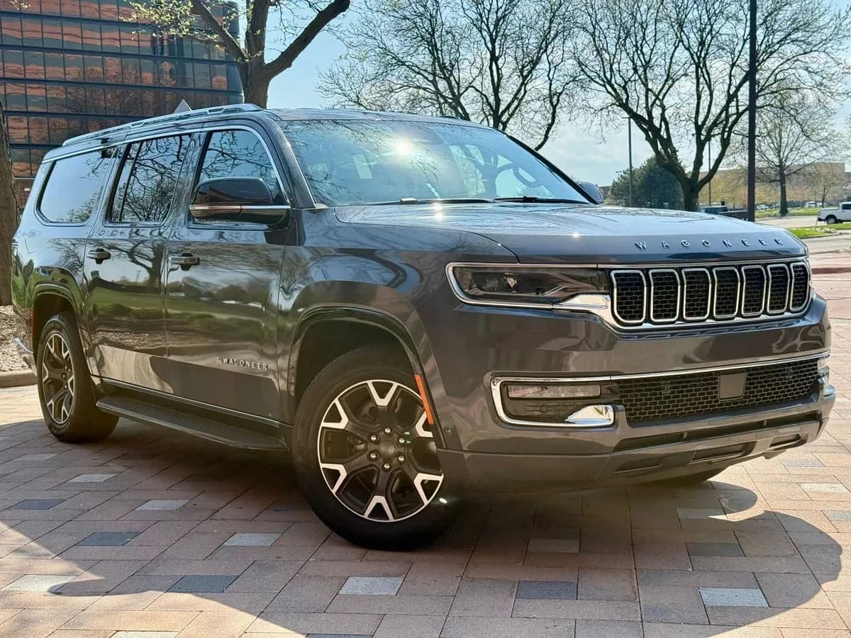 2024 Jeep Wagoneer L-Series III, view