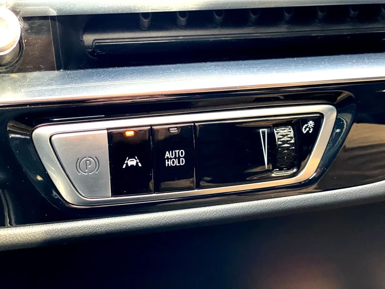 2025 Cadillac LYRIQ SPORT, view