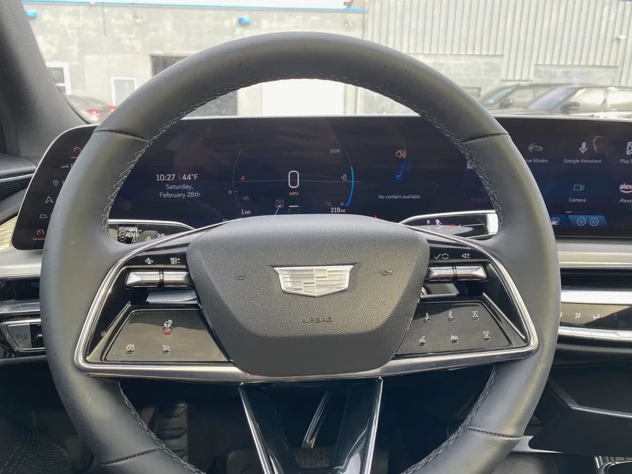 2025 Cadillac LYRIQ SPORT, view