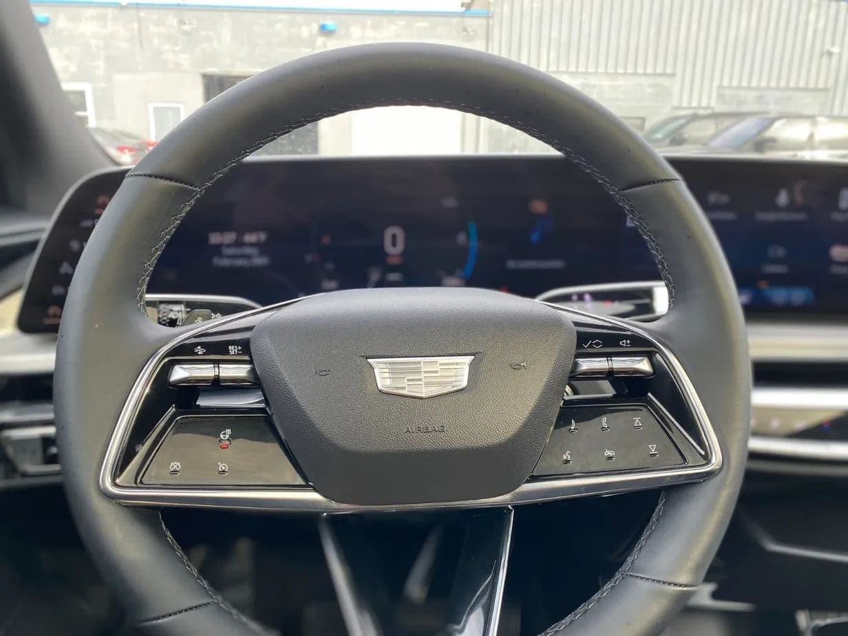 2025 Cadillac LYRIQ SPORT, view