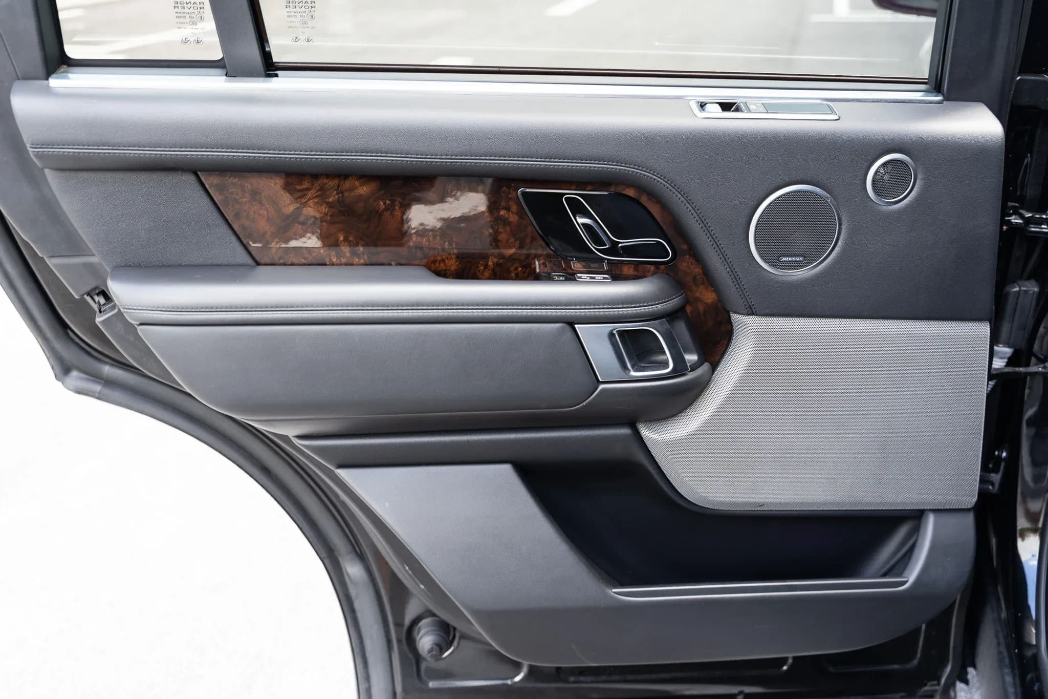 2018 Land Rover Range Rover Supercharged LWB, view
